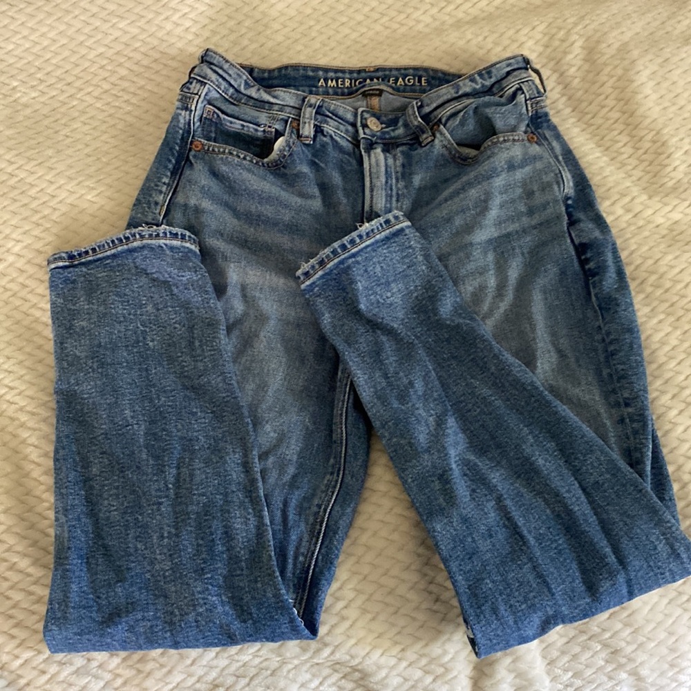 American Eagle Mom Jeans